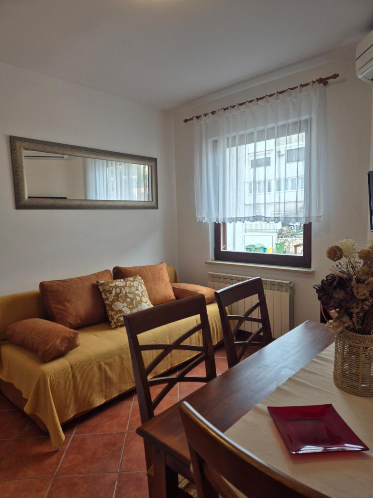 Apartments Antolovic Vrsar Buitenkant foto