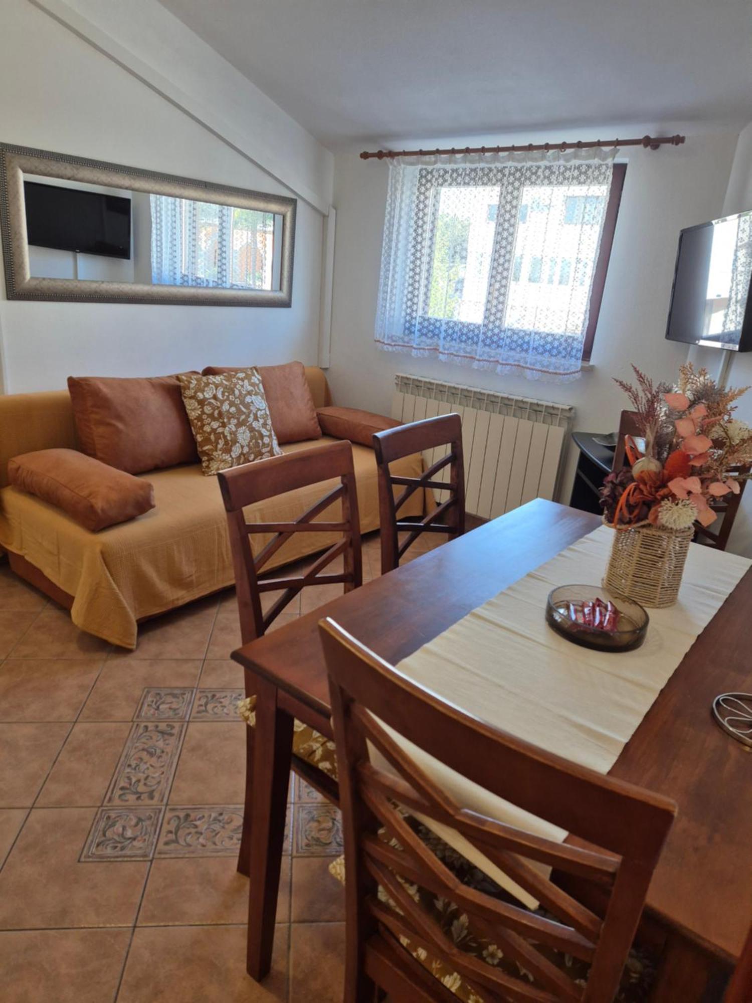Apartments Antolovic Vrsar Buitenkant foto
