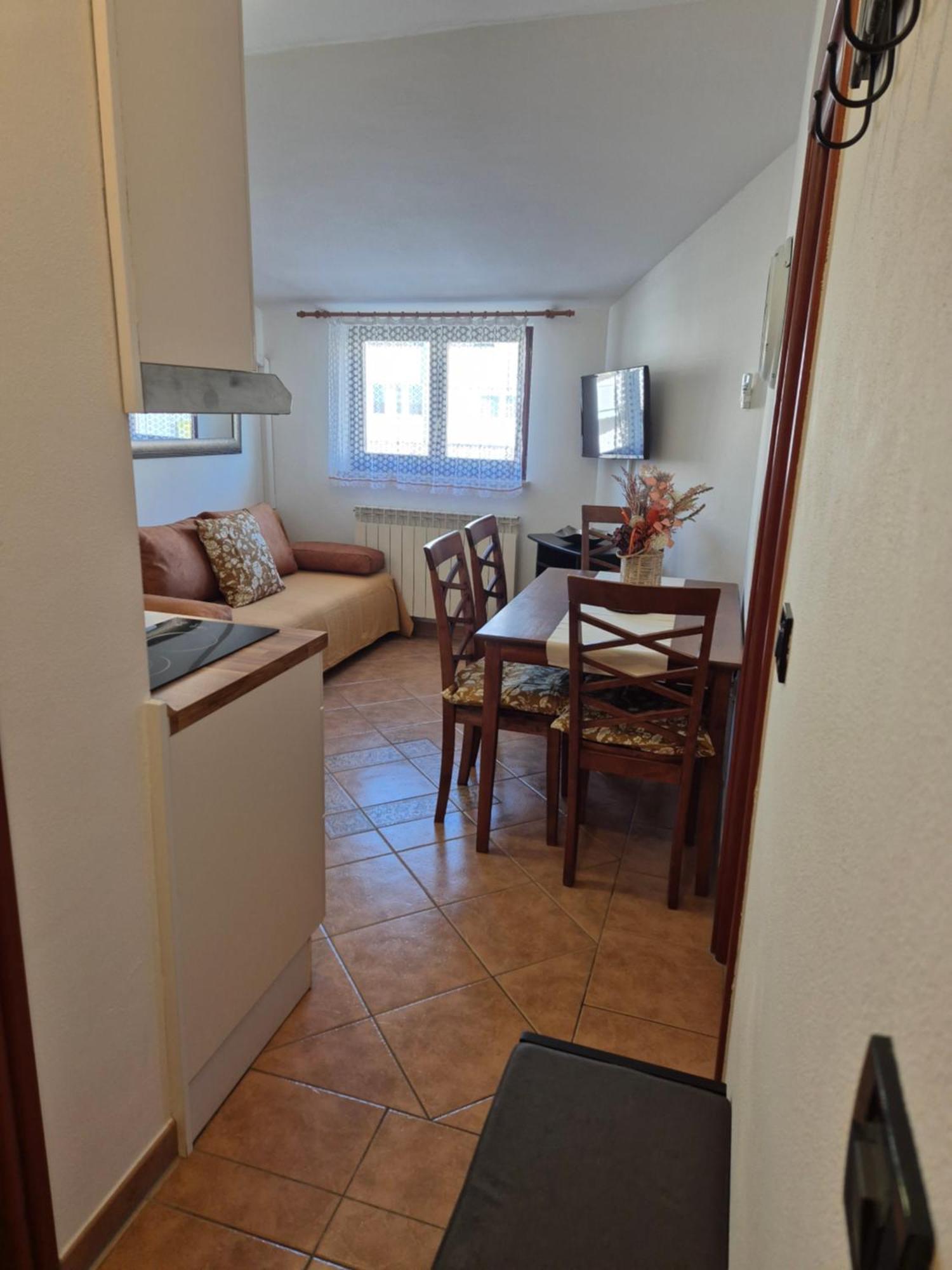 Apartments Antolovic Vrsar Buitenkant foto