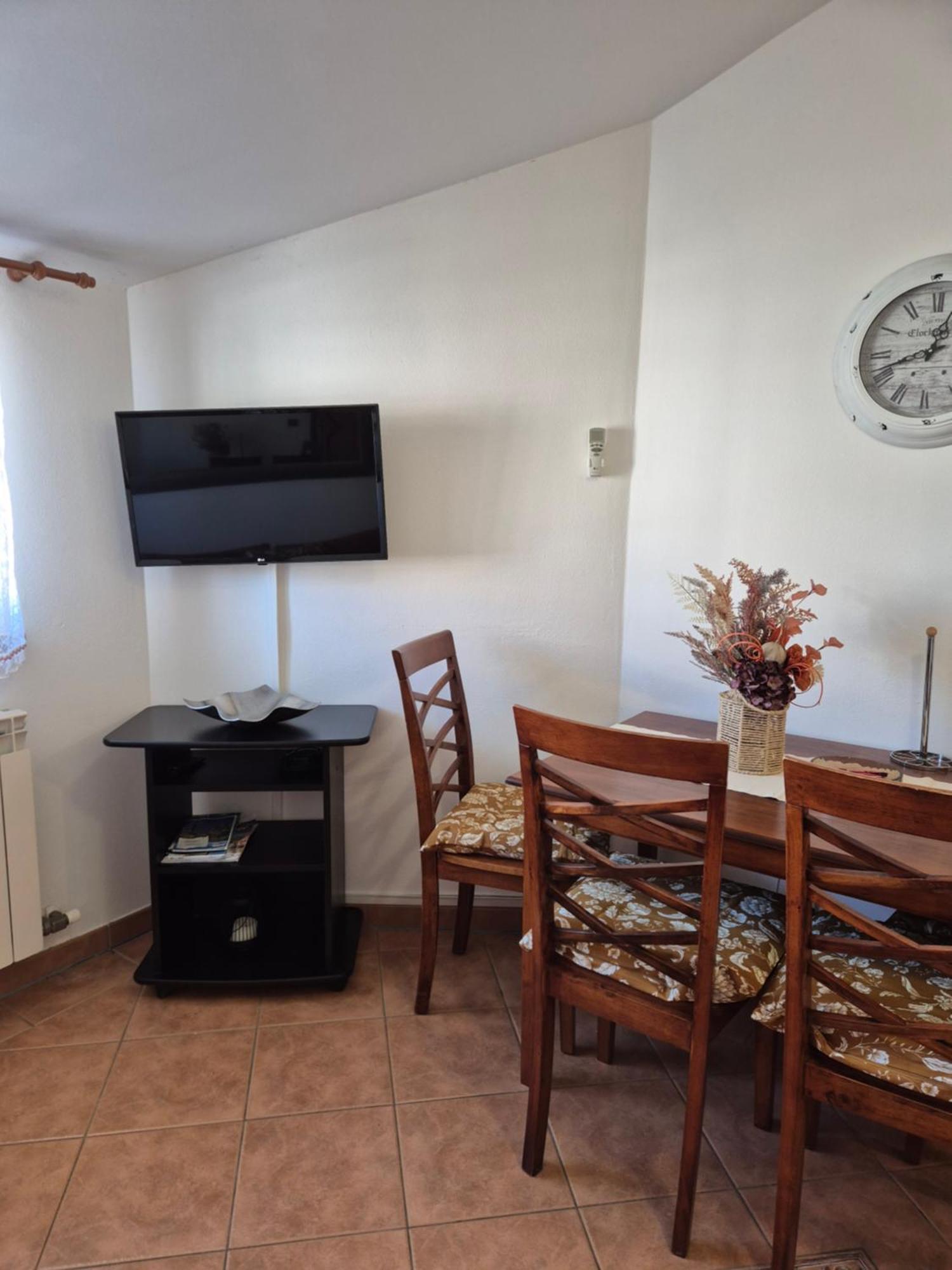Apartments Antolovic Vrsar Buitenkant foto