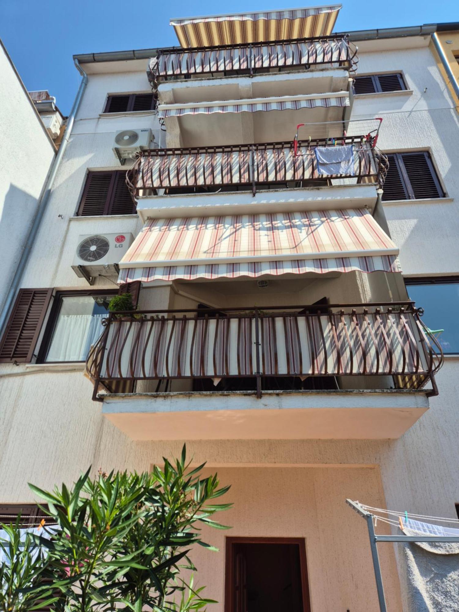 Apartments Antolovic Vrsar Buitenkant foto